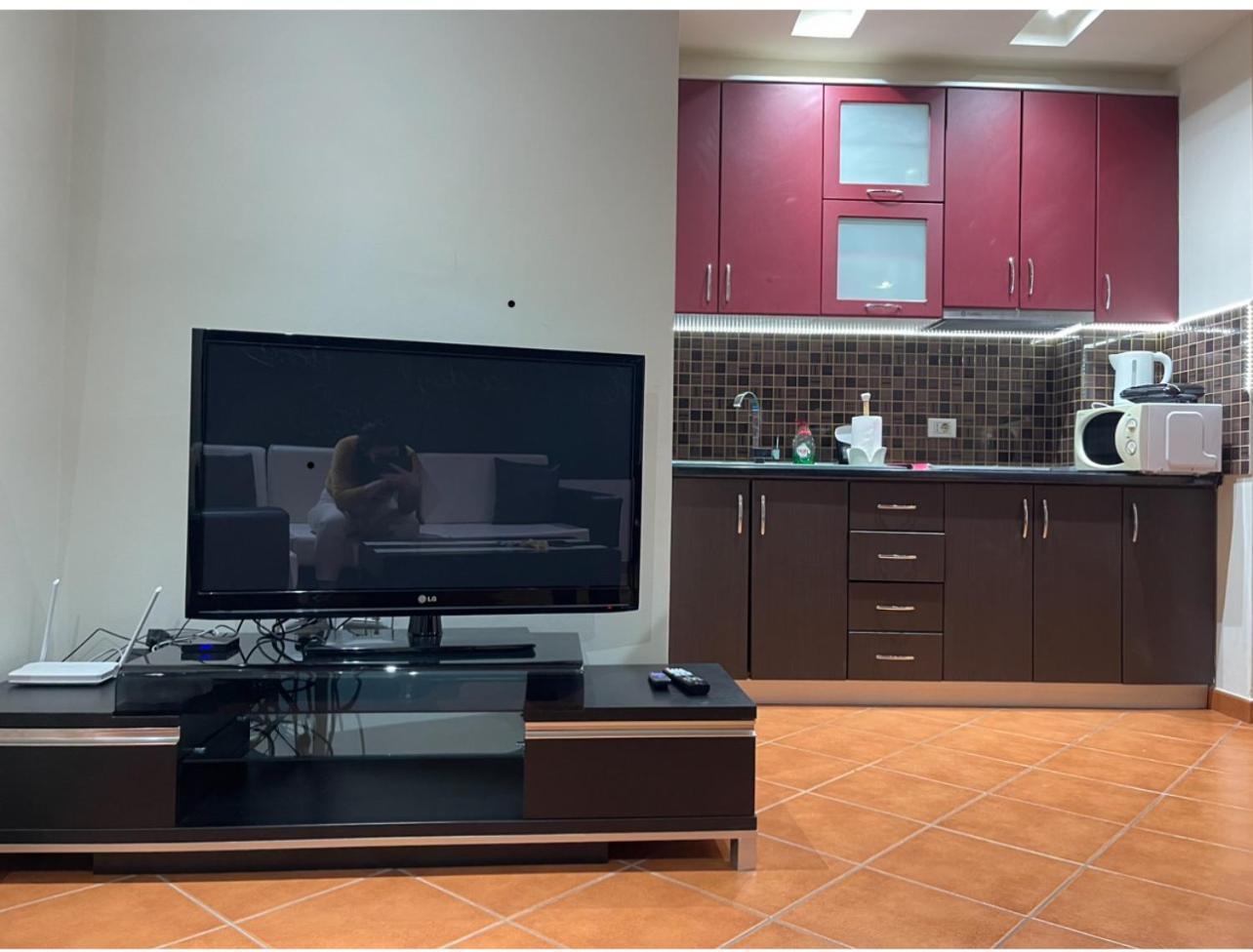 City Center Apartment Galeria Тирана Екстериор снимка